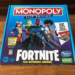 Hasbro Monopoly Flip Edition: Fortnite